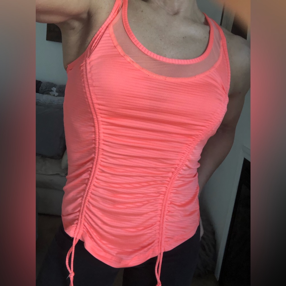 90° Degree super cute NWOTS workout top